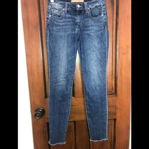 JOE’S skinny ankle jeans